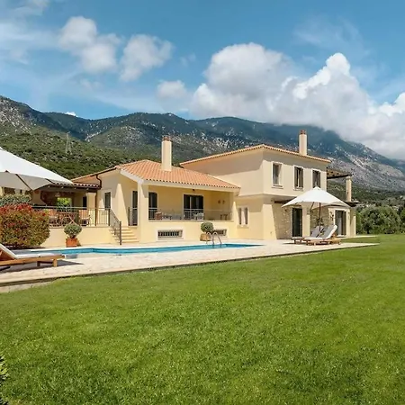 Villa Mandola Trapezaki (Kefalonia)