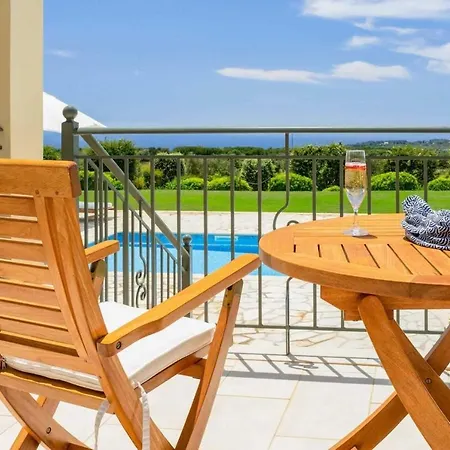 Mandola Villa